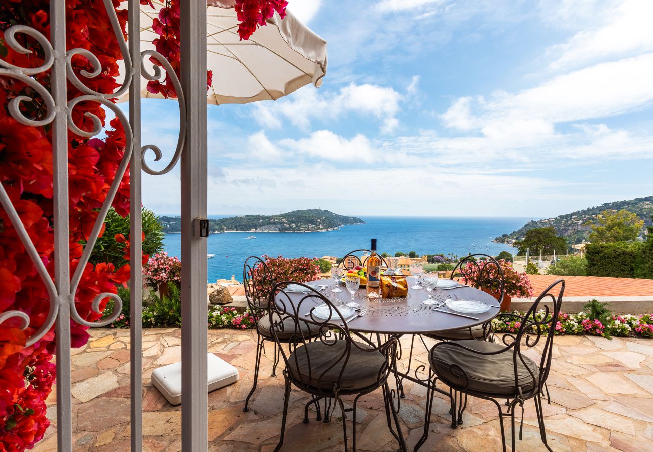 Villa in Villefranche-sur-Mer -  ROMANTIC VILLA VI4412 By Riviera Holiday Homes 