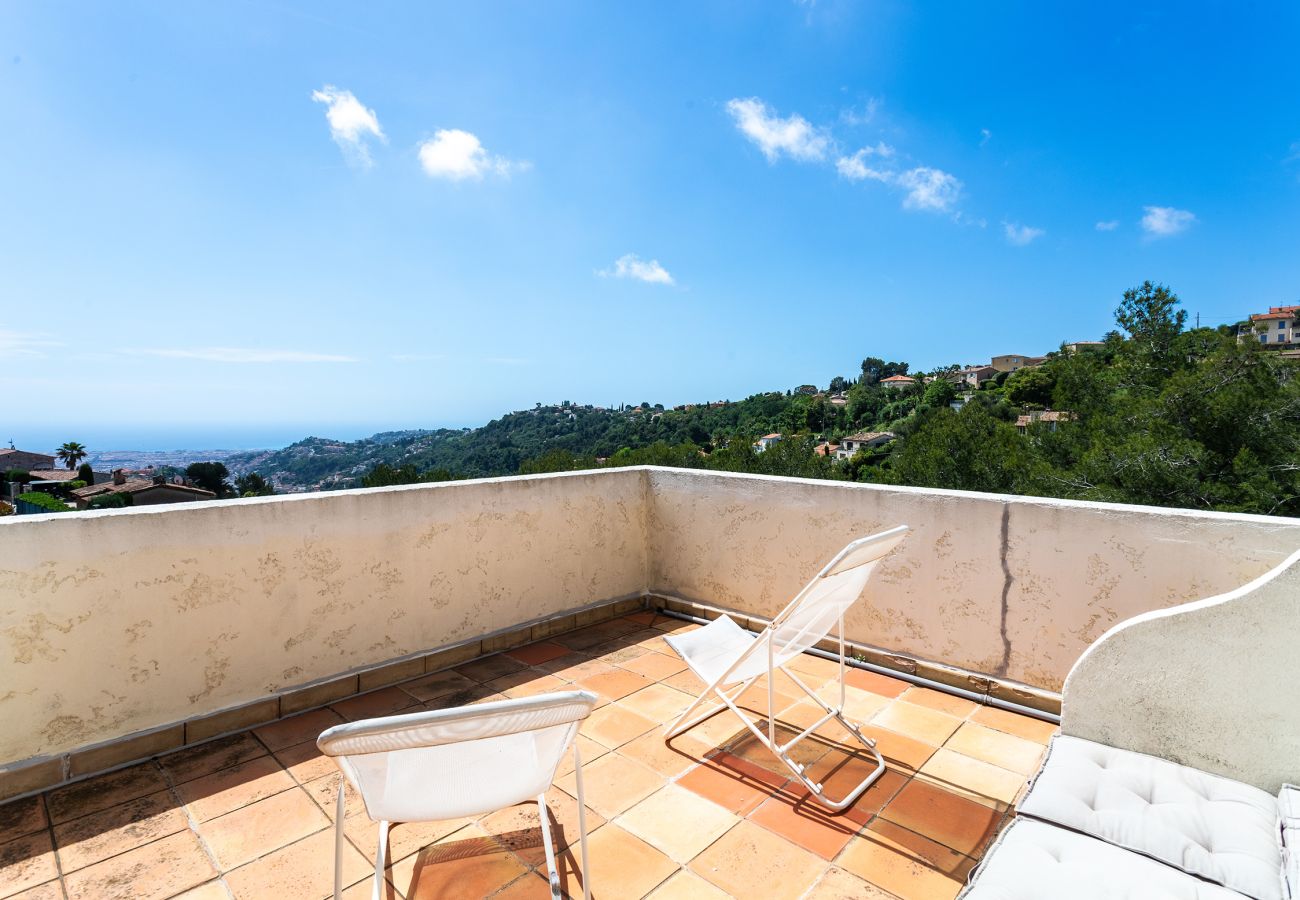 Villa in Nice - VILLA HATELMA VI4404 By Riviera Holiday Homes 