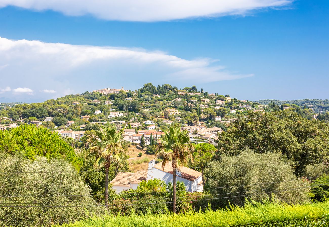 Villa in Mougins - VILLA LA ROSERAIE VI4425 By Riviera Holiday Homes