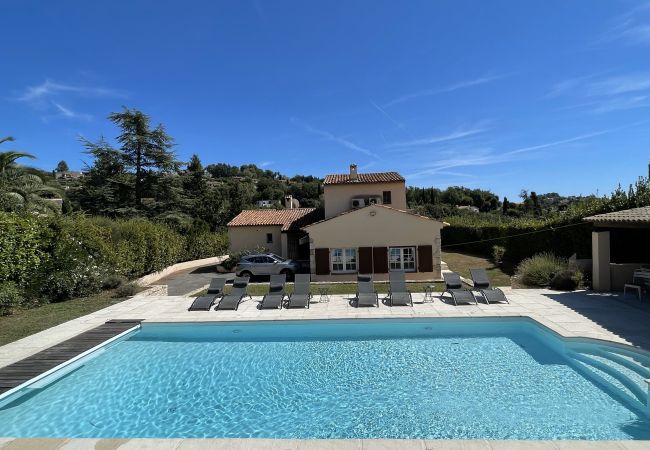 Villa/Dettached house in Vence - VILLA LA LOUBIANE VI4428 By Riviera Holiday Homes