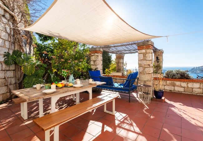 Villa/Dettached house in Villefranche-sur-Mer - CASA ROSALIE VI4442 By Riviera Holiday Homes 