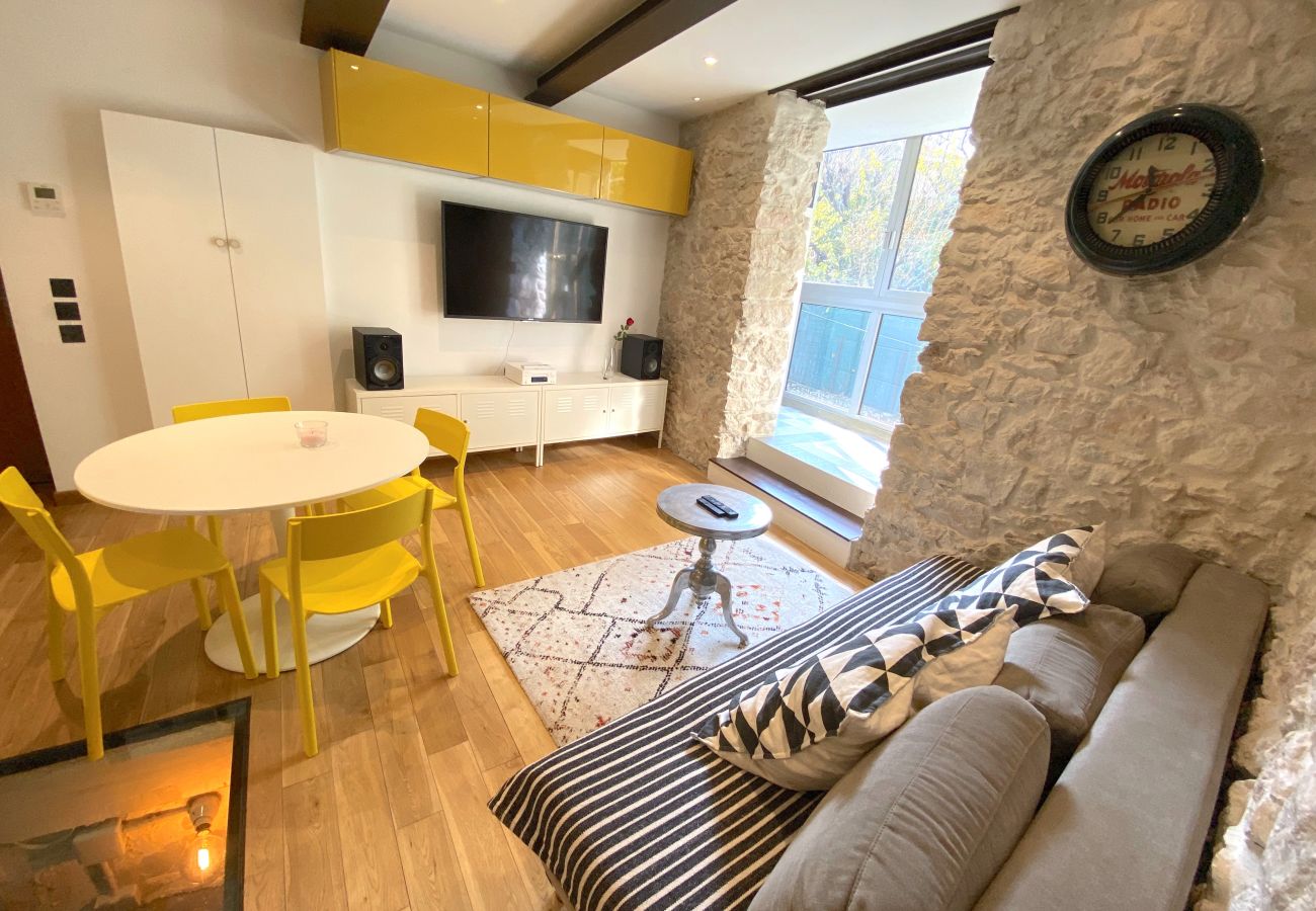 Apartment in Villefranche-sur-Mer - COCON AP4446 By Riviera Holiday Homes