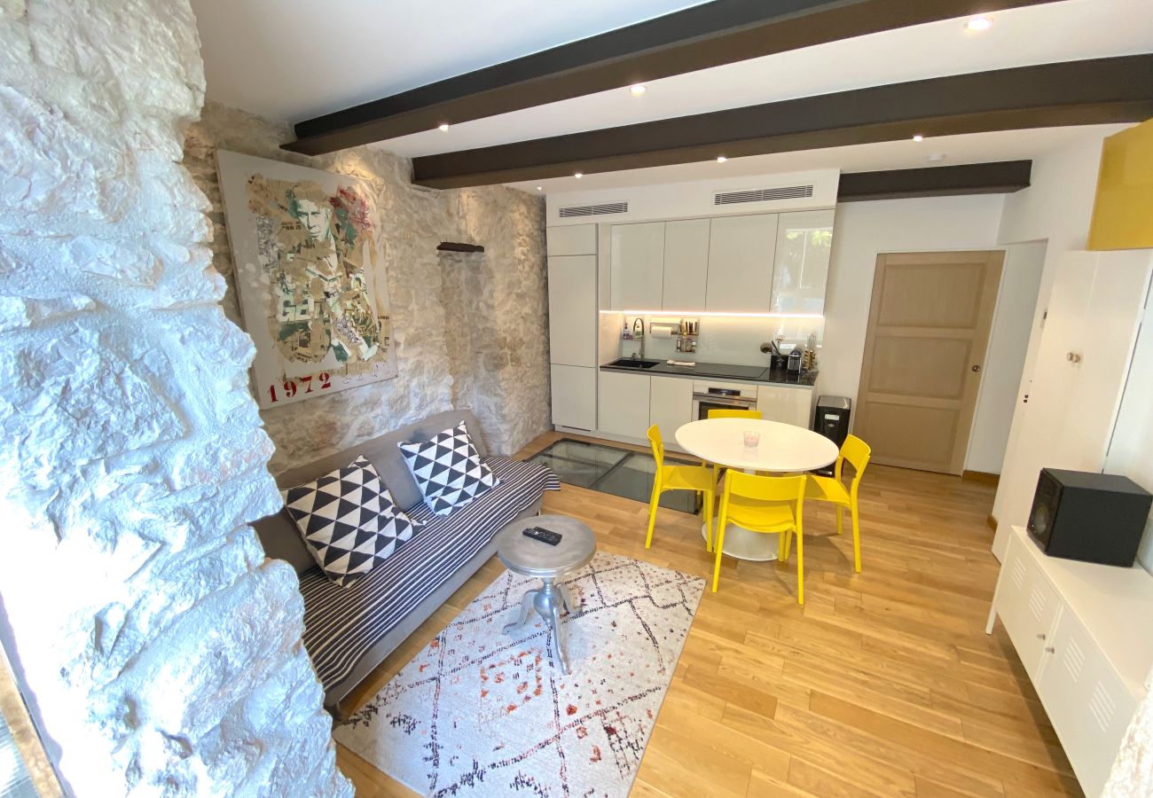 Apartment in Villefranche-sur-Mer - COCON AP4446 By Riviera Holiday Homes