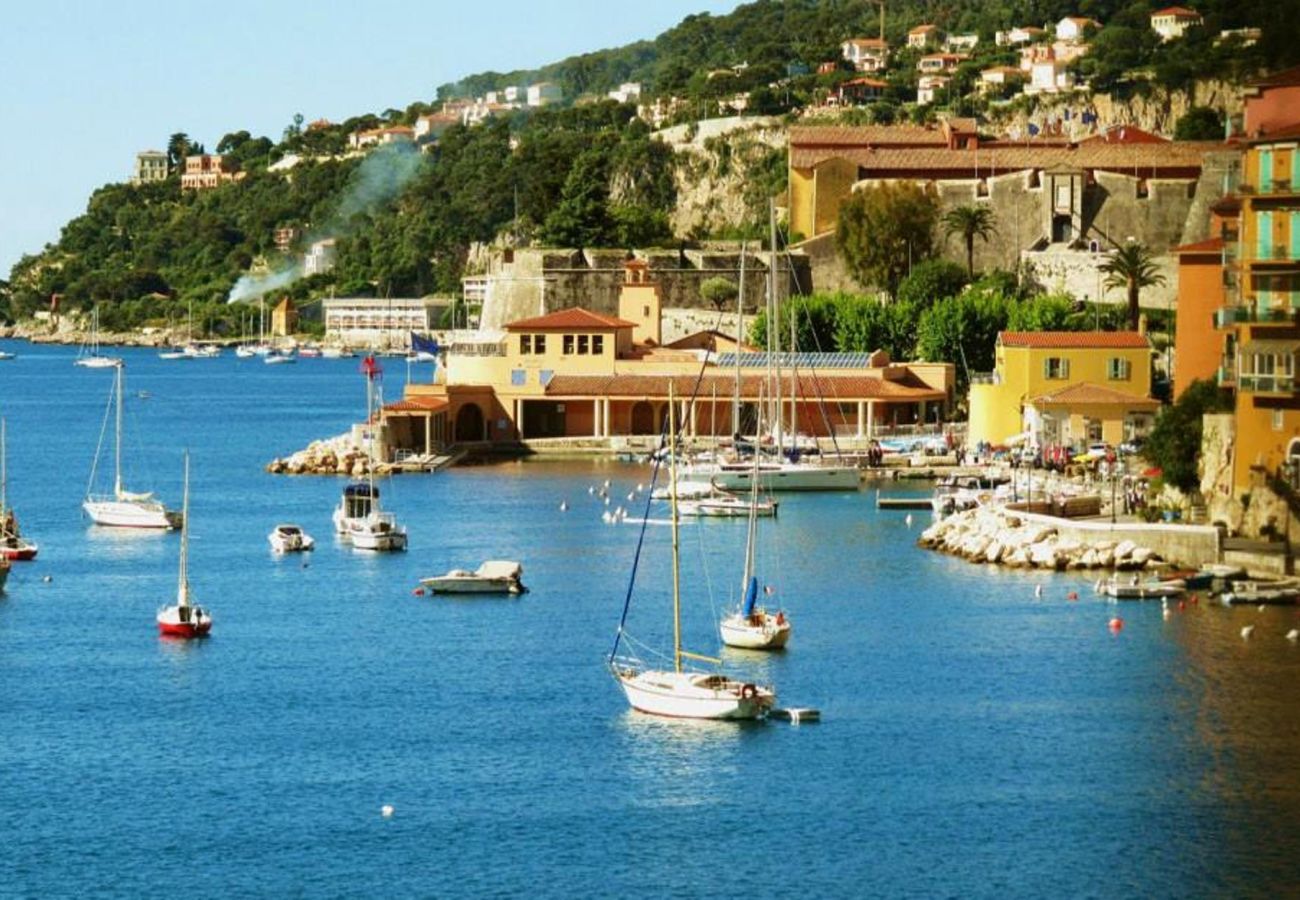 Apartment in Villefranche-sur-Mer - NEPTUNE AP4453 By Riviera Holiday Homes