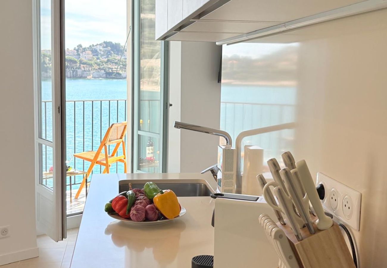 Apartment in Villefranche-sur-Mer - NEPTUNE AP4453 By Riviera Holiday Homes