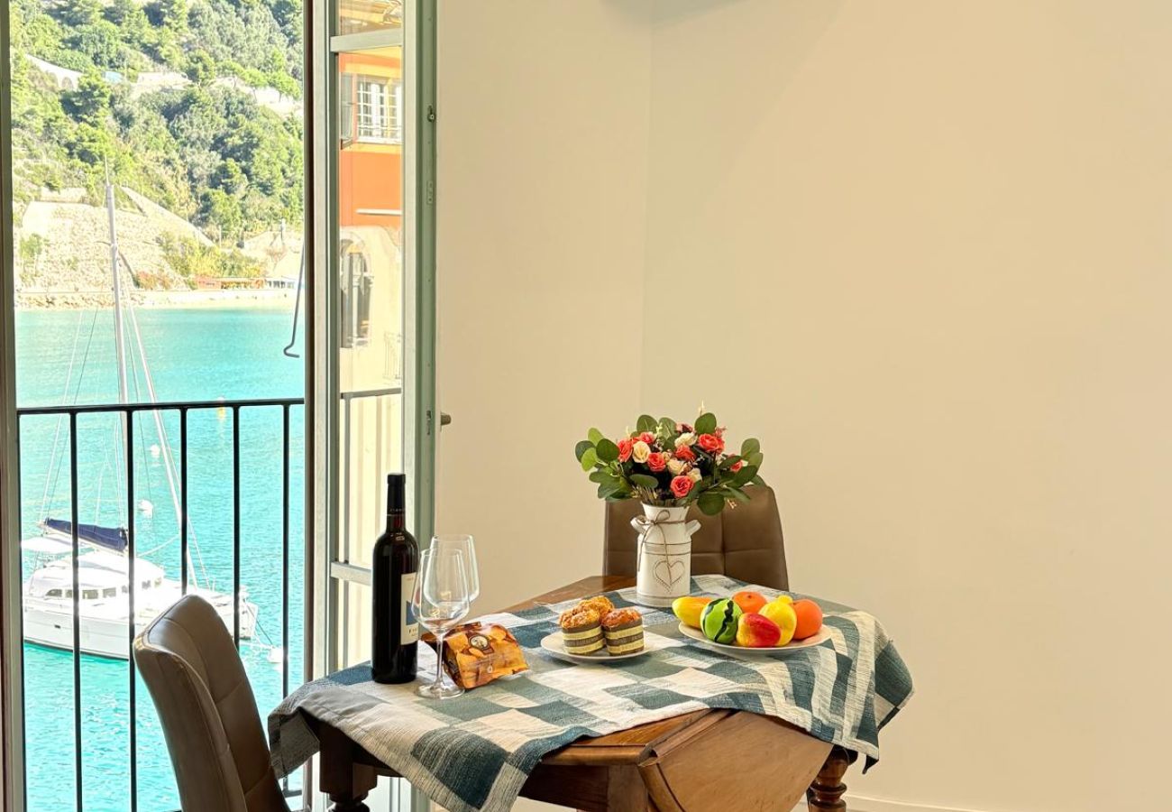 Apartment in Villefranche-sur-Mer - NEPTUNE AP4453 By Riviera Holiday Homes