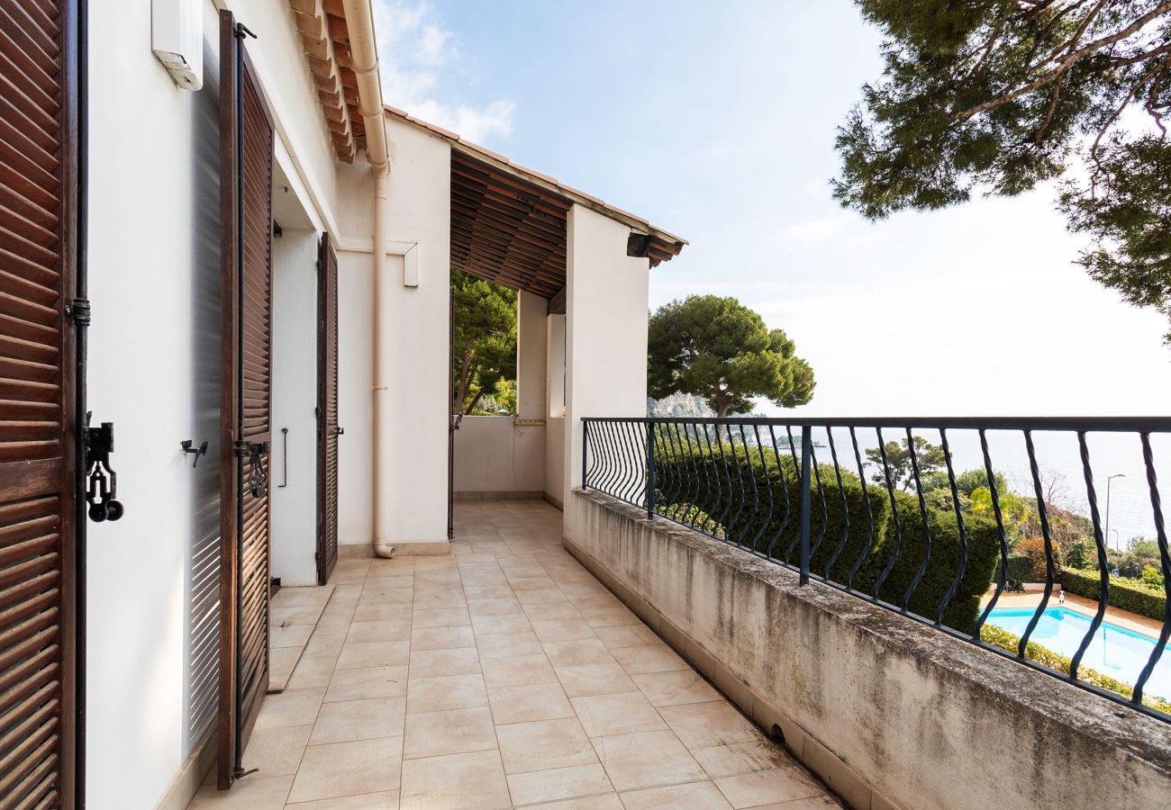 Villa in Eze - LA SOLEILLADE VI4451 By Riviera Holiday Homes 