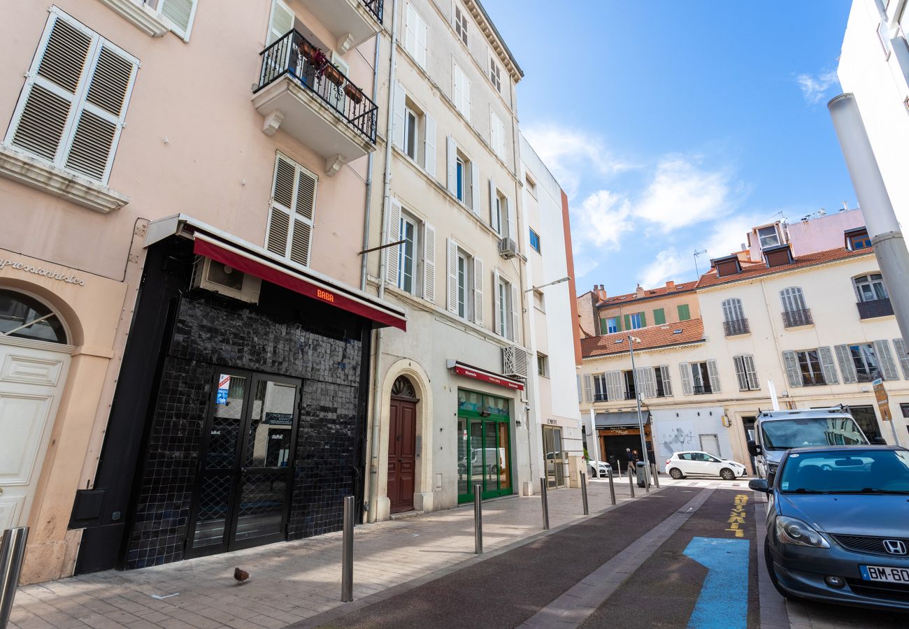 Appartement à Cannes - 4 rue des Frères Pradignac 1103