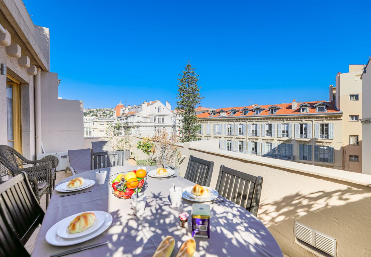 Апартаменты на Ницца / Nice -  PALAIS L'ESCURIAL, Appartement avec terrasse, proche du centre ville by RIVIERA HOLIDAY HOMES 