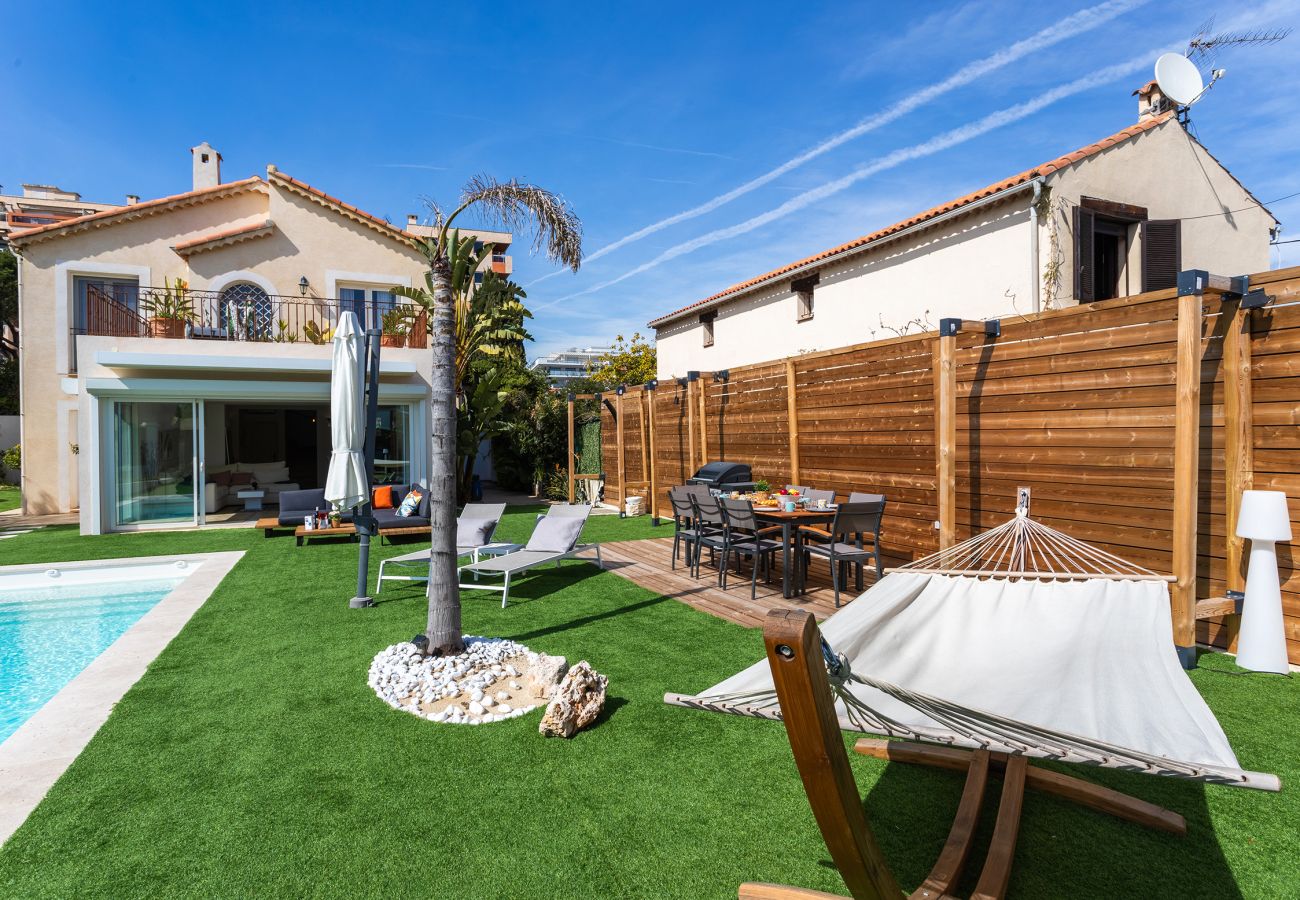 Вилла на Cagnes-sur-Mer - VILLA COTE SUD VI4402 By Riviera Holiday Homes 